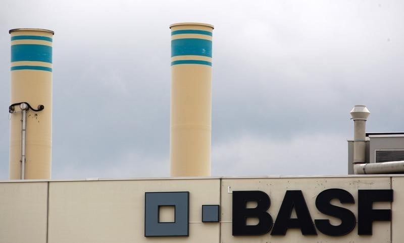 Basf voit son benefice plombe par les hydrocarbures et l'agrochimie
