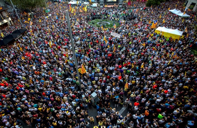 Des milliers d'independantistes dans les rues de barcelone