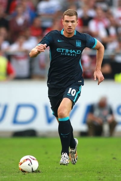 Dzeko s'engage en faveur de la roma