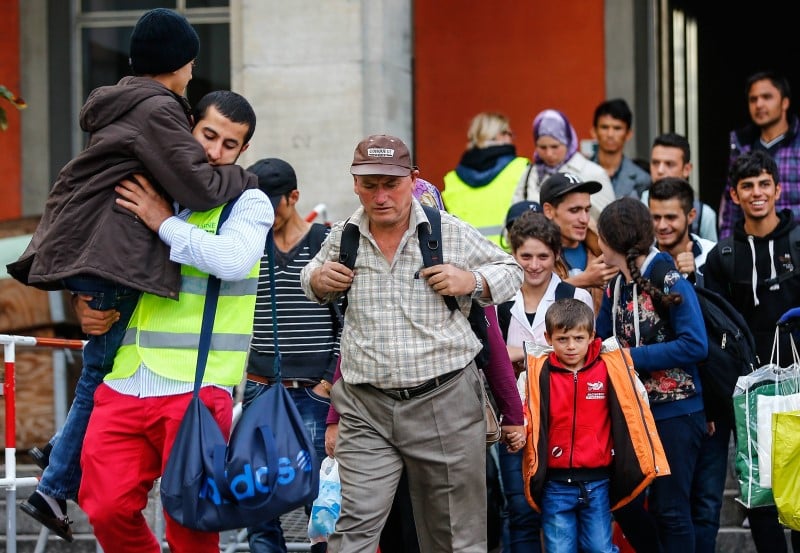 Quelque 18.000 refugies sont arrives ce week-end en allemagne