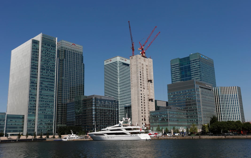 Canary Wharf Yacht