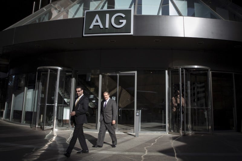 Forte baisse du benefice trimestriel de l'assureur aig
