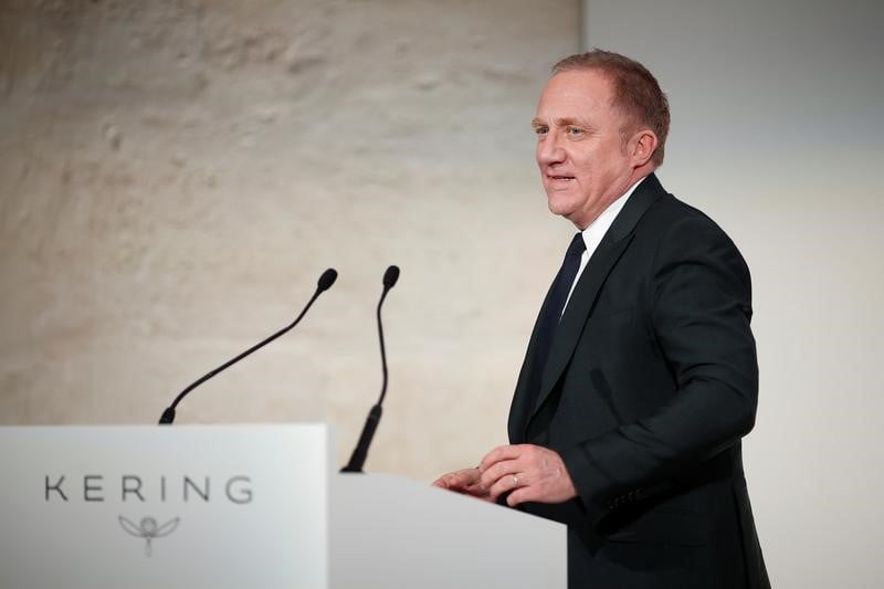 Pinault use de l'evasion fiscale au profit du pdg de gucci, selon mediapart