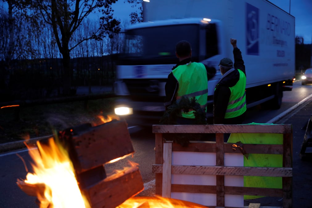 Des manifestants blesses samedi portent plainte