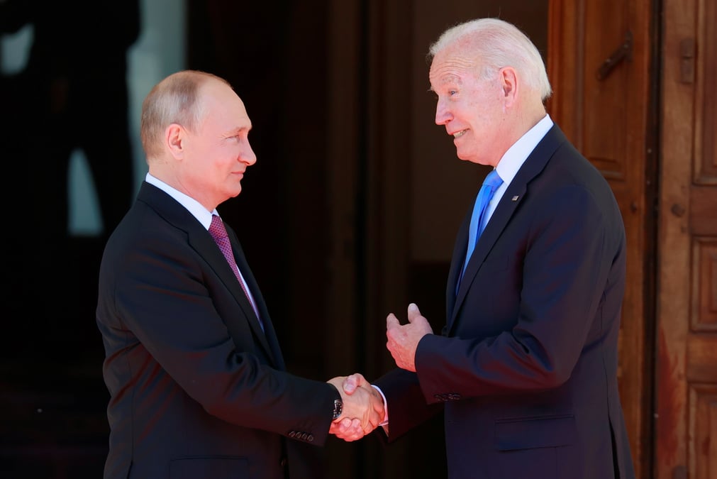 Biden et poutine devraient se parler tres prochainement, dit blinken