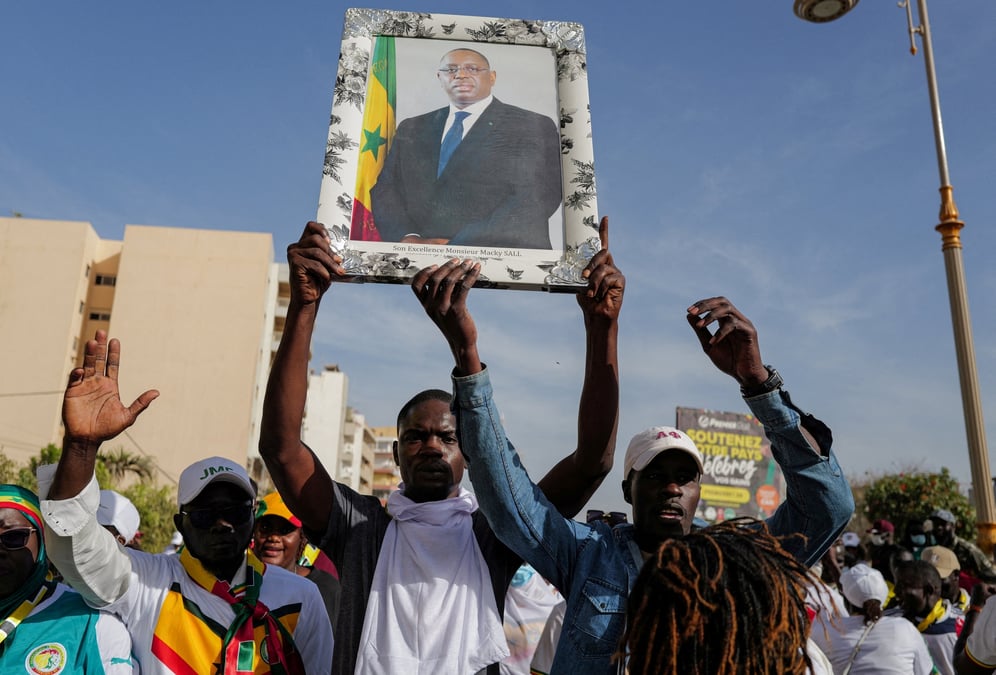 Manifestation des partisans du president senegalais sall a dakar