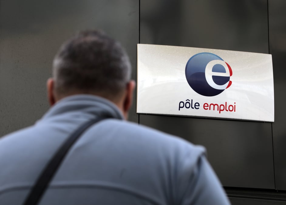 Coronavirus: plus de 10 millions de salaries au chomage partiel en france