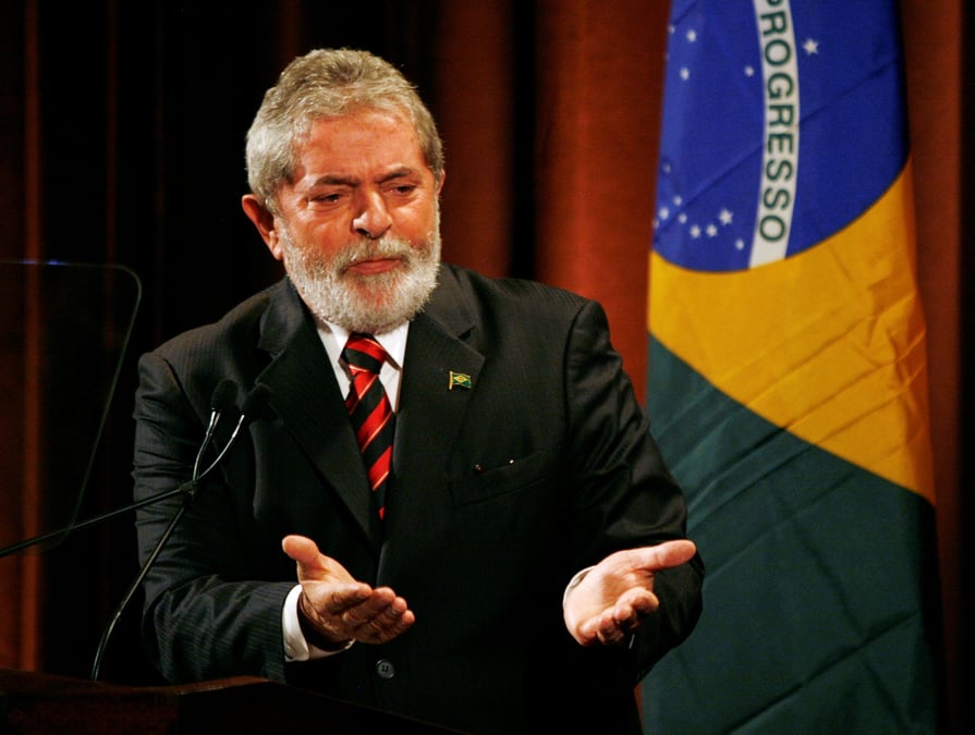 A un an de la presidentielle, lula devance bolsonaro dans un sondage