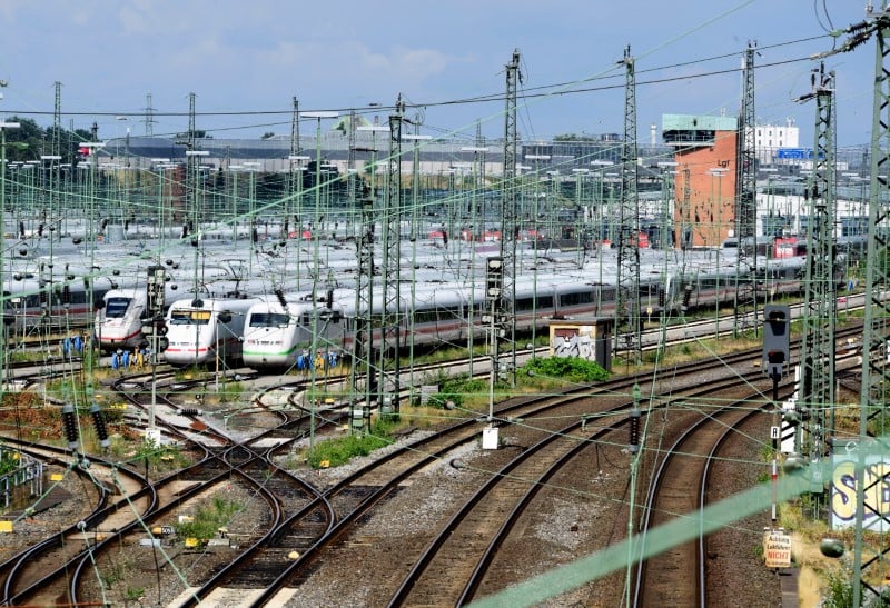 Une greve paralyse le trafic ferroviaire en allemagne