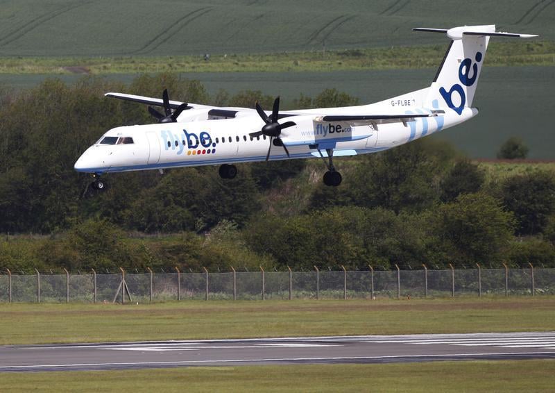 Flybe renoue avec le bénéfice et poursuit sa restructuration