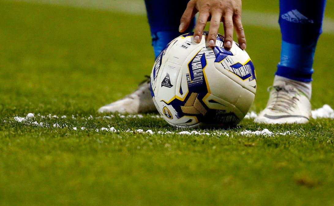 Les deplacements de supporters a nouveau interdits en ligue 1 et ligue 2