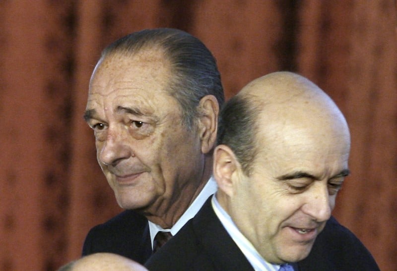 Selon un sondage de l'ifop, juppe est considere par la moitie des francais comme l'heritier de chirac