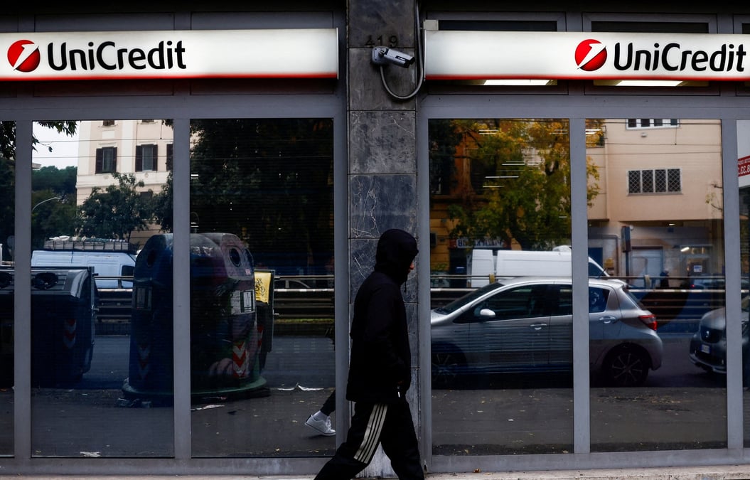La banque unicredit a rome
