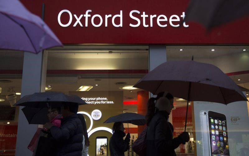 Gb: baisse plus forte que prevu des ventes au detail