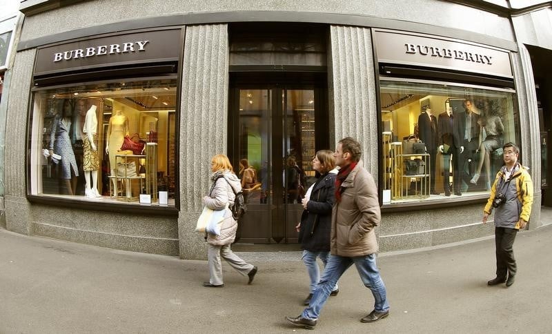 Burberry affiche des résultats annuels conformes aux attentes