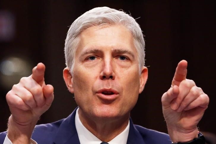 Usa: vers la maniere forte au senat pour confirmer le juge gorsuch