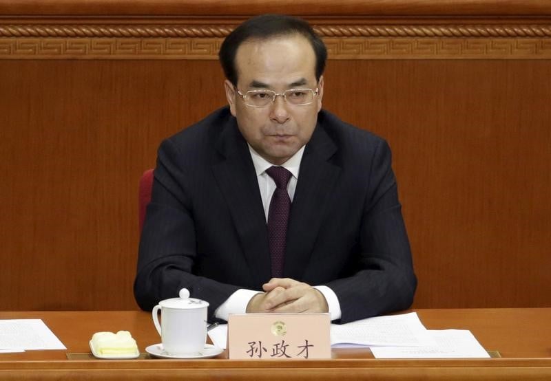 Le dirigeant chinois sun zhengcai accuse de corruption