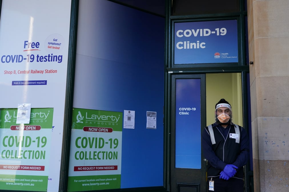 Australie : record de nouveaux cas de coronavirus a sydney malgre le confinement