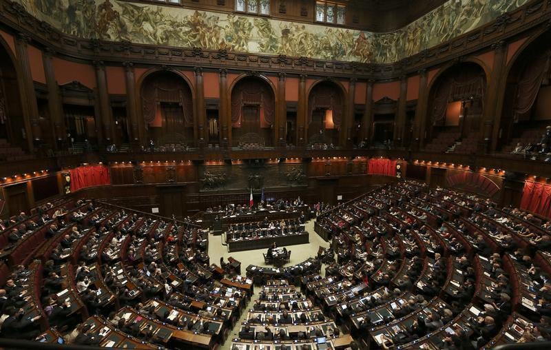 Une majorité d'Italiens pour la réforme électorale de Renzi