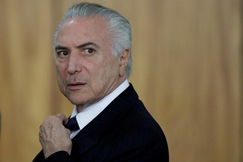 Le president bresilien michel temer mis en examen pour corruption