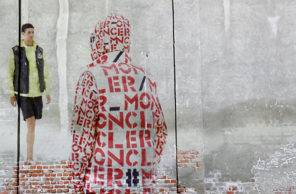 Aucune hypothese concrete de rapprochement a l'etude, dit moncler