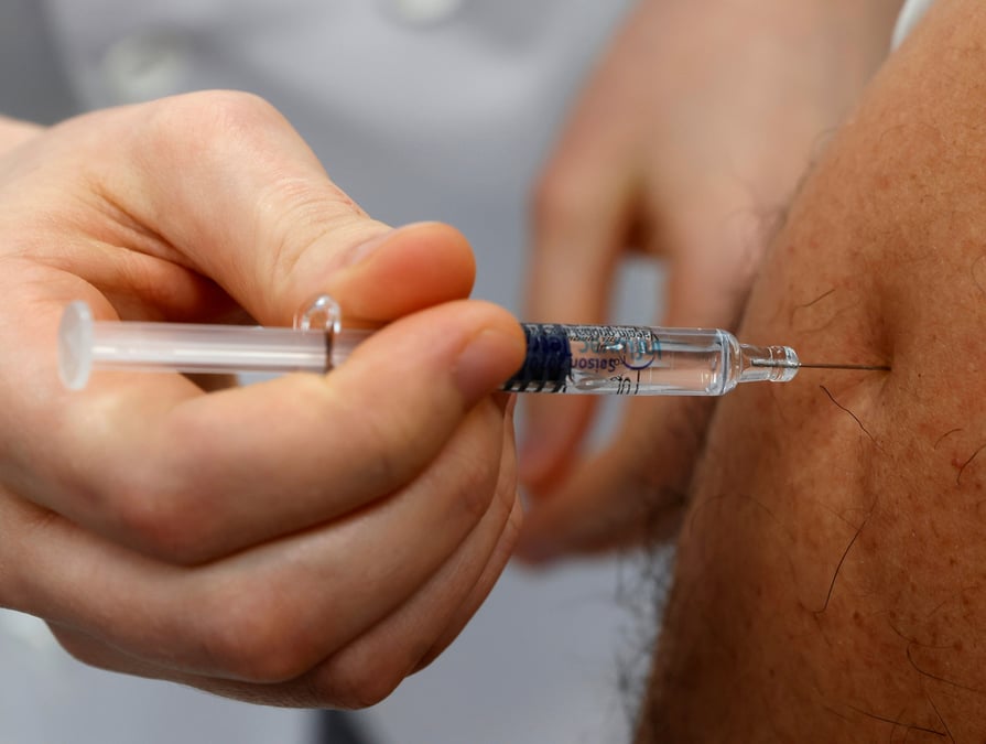 Coronavirus: la france detaillera la semaine prochaine sa strategie de vaccination