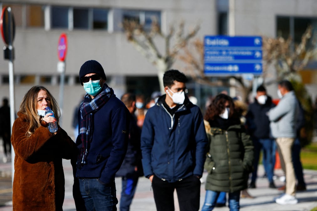 Coronavirus: l'espagne reduit la duree d'isolement a 7 jours contre dix