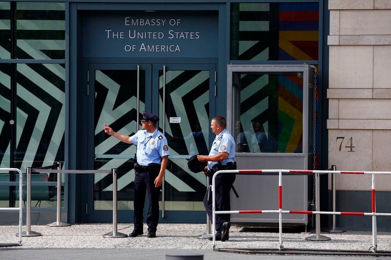 Obama tente d'apaiser Merkel après de nouveaux cas d'espionnage
