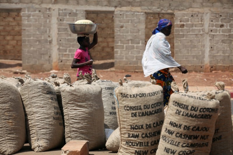 15 milliards de dollars de promesses de dons pour la cote d’ivoire 