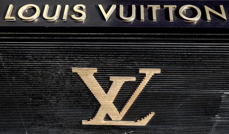 Lvmh prend 10% de marcolin et cree une jv avec l'italien
