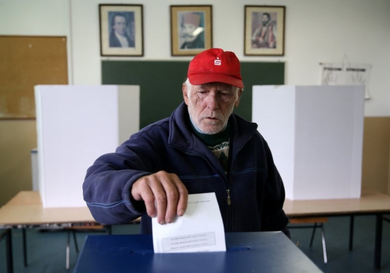 Vote sous tension en republique serbe de bosnie