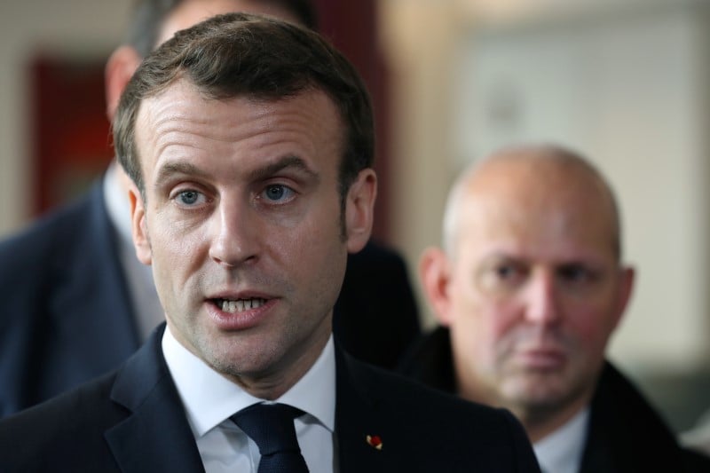 Iran: marchal libere, macron exhorte a la liberation d'adelkhah