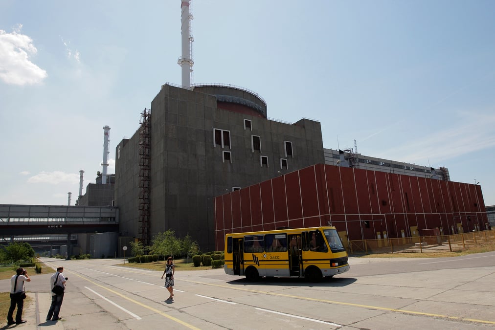 L'ukraine fait etat de combats pres de la plus grande centrale nucleaire d'europe