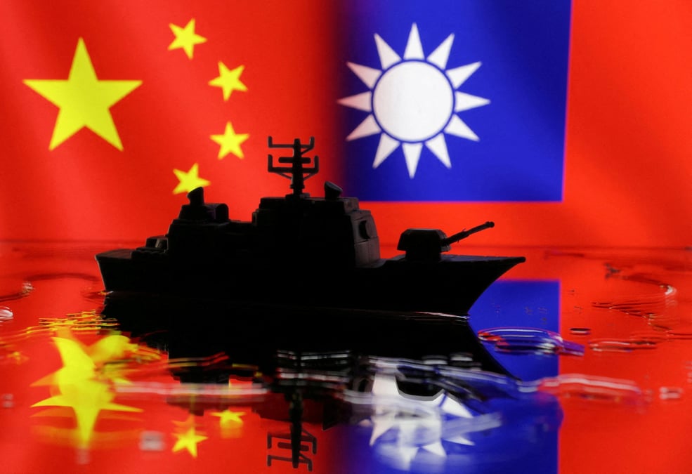 Une illustration montre les drapeaux chinois et taiwanais