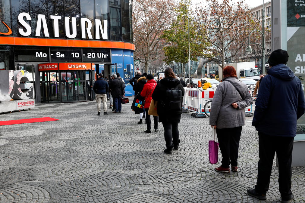 Allemagne: hausse surprise des ventes au detail en novembre