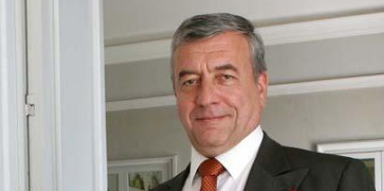 André Yché