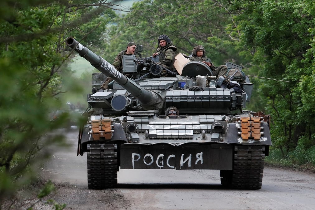 L'armee russe lance un assaut total contre sievierodonetsk