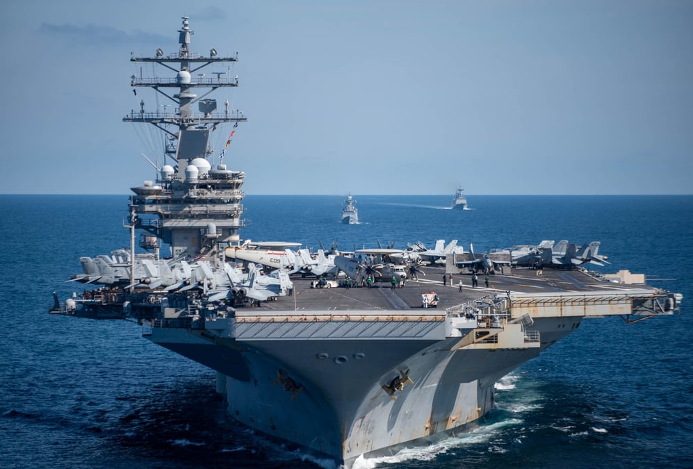 Photo d'archives de navires de la marine sud-coreenne et americaine