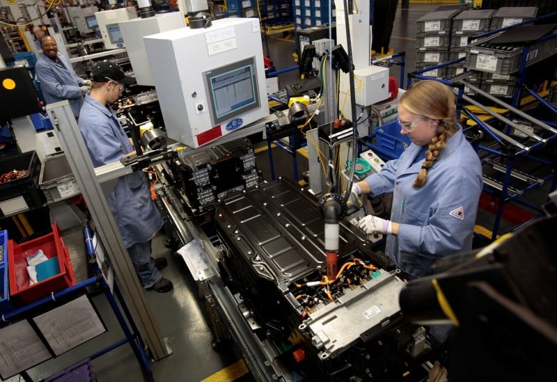 L'activite dans le secteur manufacturier americain se contracte