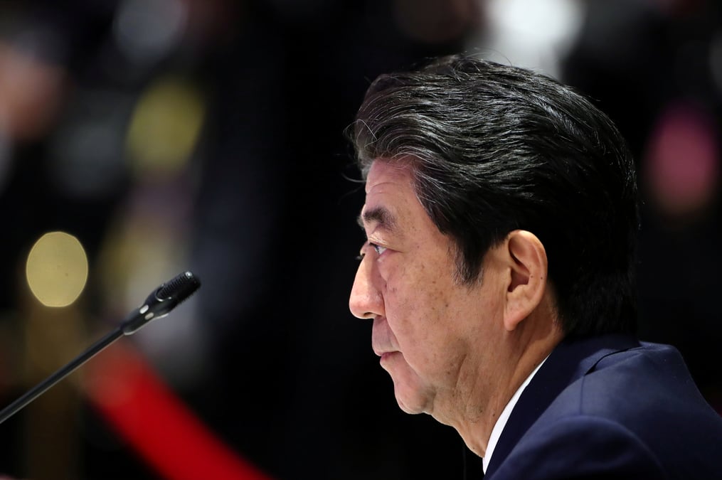 Japon: record de longevite de shinzo abe au poste de premier ministre