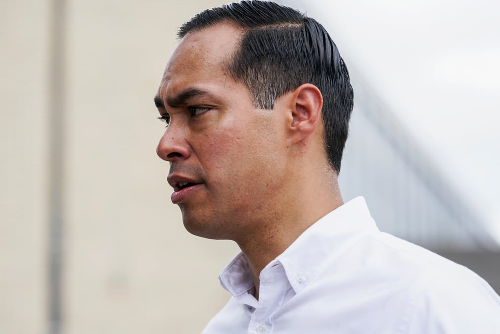 Usa election: le democrate julian castro se retire de la course
