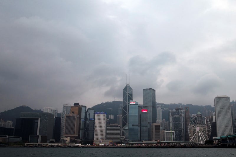 Le premier ministre chinois ecarte un changement de statut de hong kong