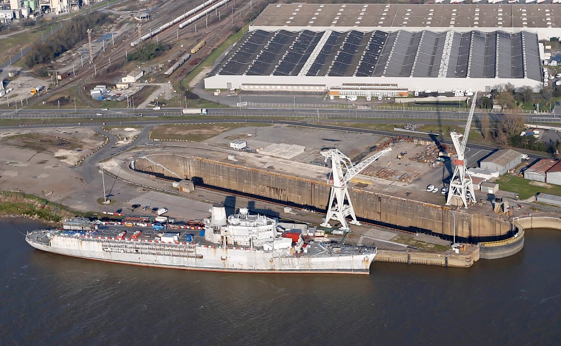 Le port de bordeaux pourrait passer sous pavillon regional