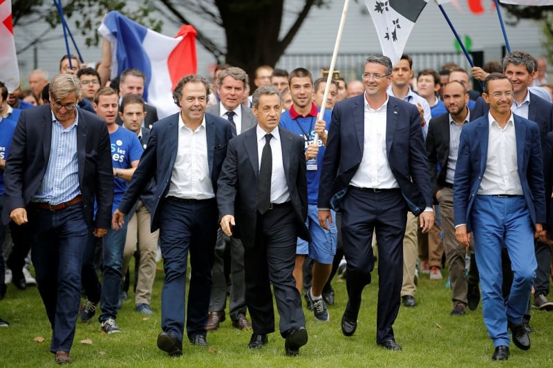 Sept candidats parviennent a recueillir les parrainages pour la primaire a droite