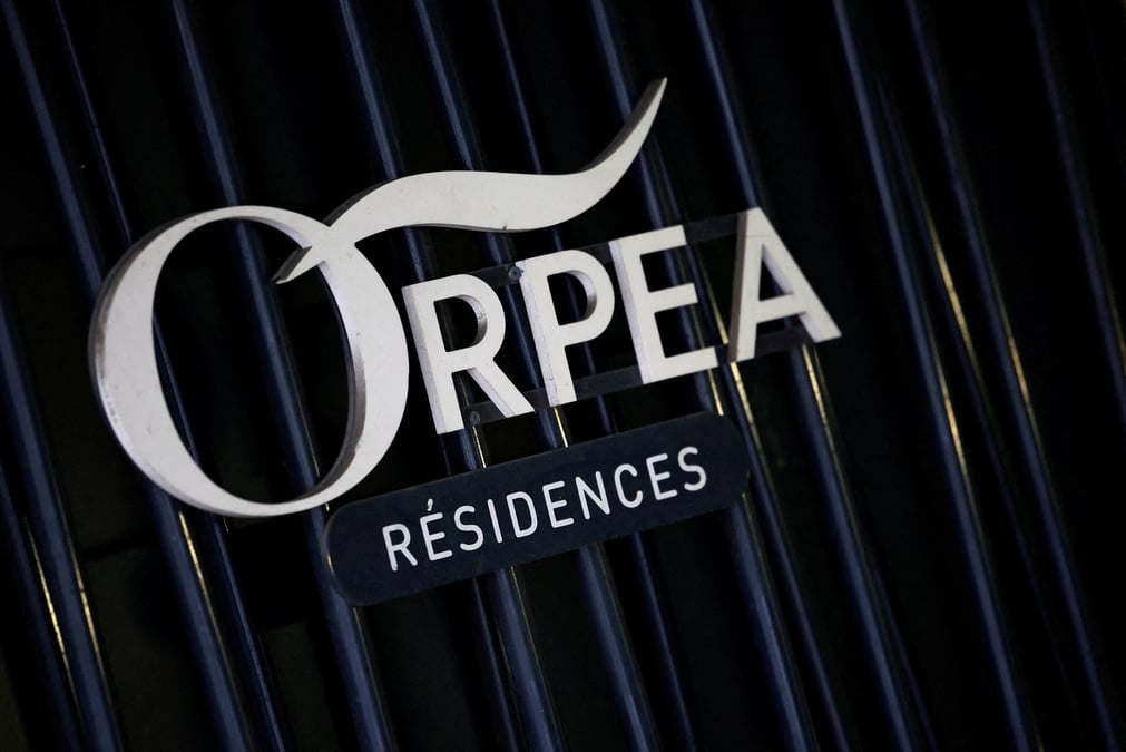 Photo d'archives: le logo de la societe francaise de maisons de retraite orpea pres de paris