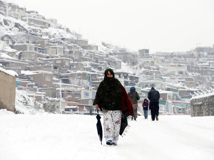 La neige fait des dizaines de mort en afghanistan et au pakistan