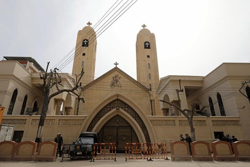 L'egypte identifie le kamikaze de l'attentat de l'eglise de tanta