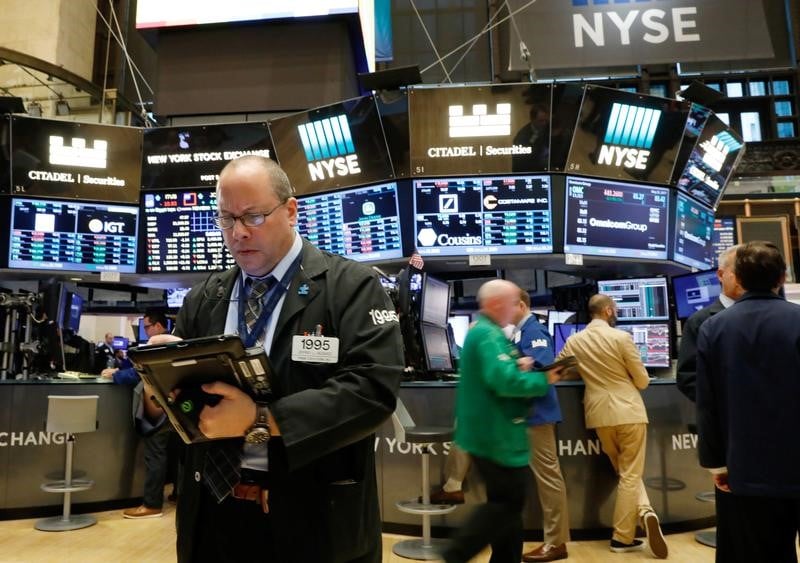 Le dow jones prend 0,32%, le nasdaq gagne 0,69%