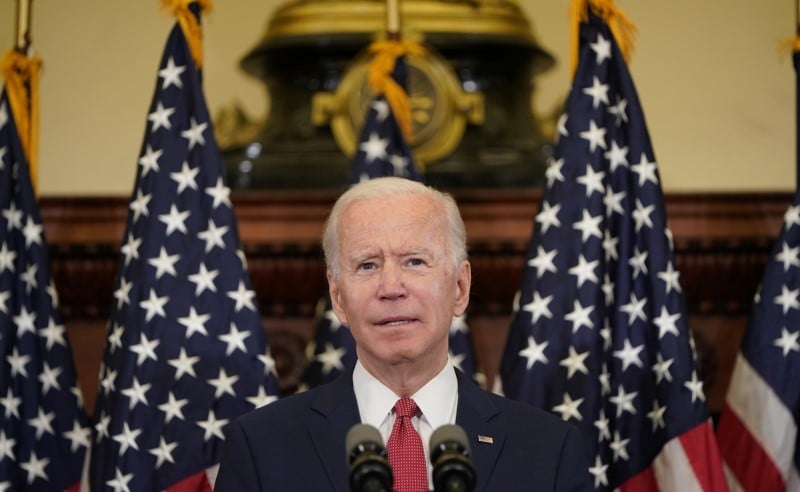 Joe biden a rencontre des proches de george floyd