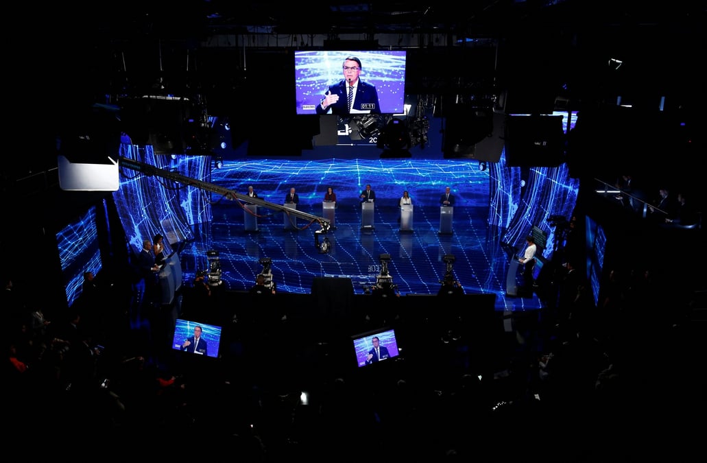Bresil: premier debat televise tendu avant la presidentielle d'octobre
